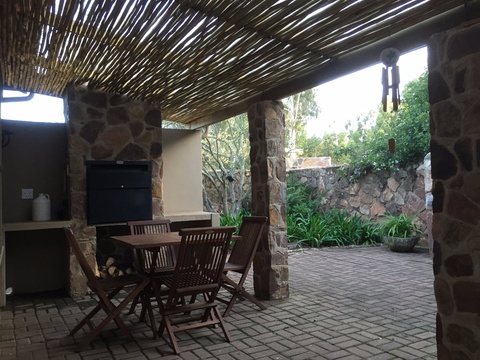 Bachelor with patio - Treelands Estate Dullstroom